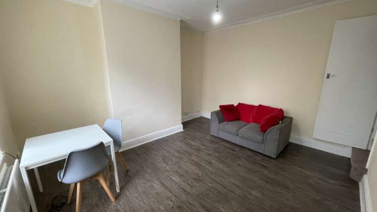 Harold View, Leeds, LS6